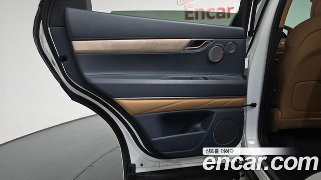 Genesis GV80 2021 — photo 15