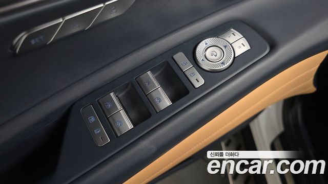 Genesis GV80 2021 — photo 29
