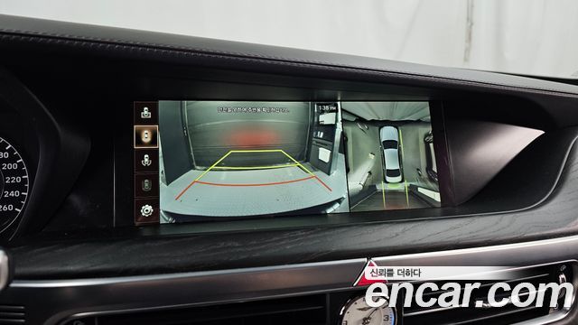 Genesis G90 2019 — photo 15