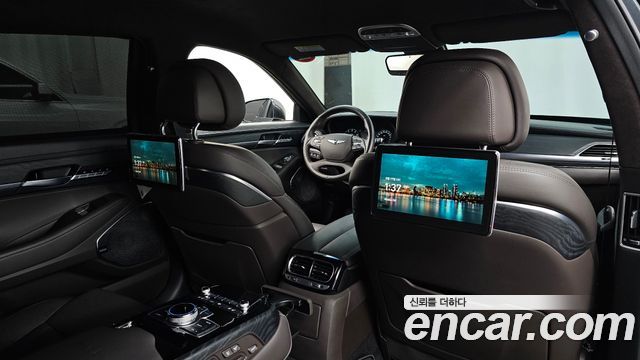 Genesis G90 2019 — photo 18