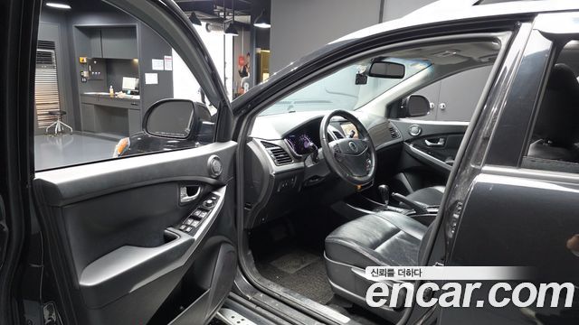 KG Mobility KORANDO 2015 — photo 10