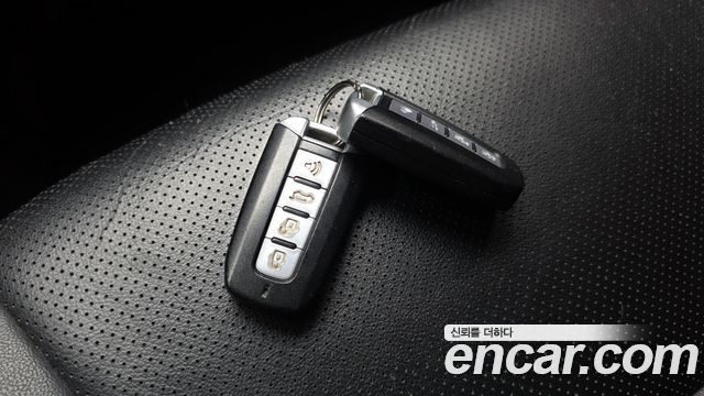 KG Mobility KORANDO 2015 — photo 17