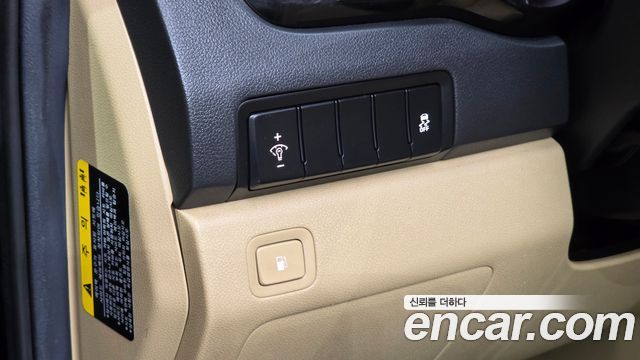 Kia Canival 2017 — photo 15