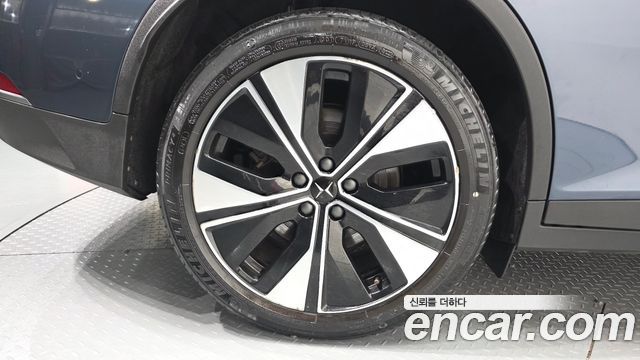 Polestar Polestar 2 2023 — photo 5