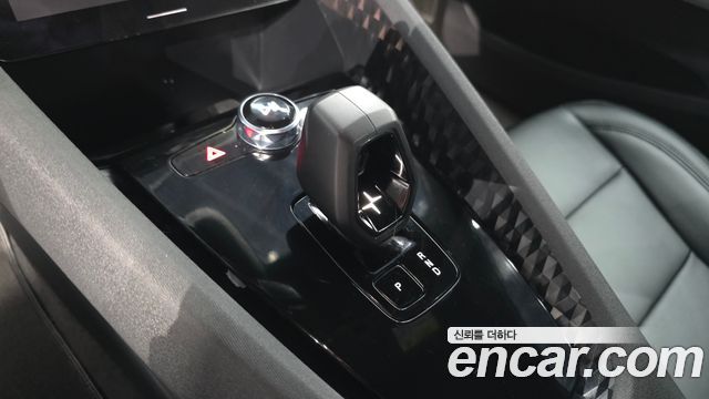 Polestar Polestar 2 2023 — photo 9
