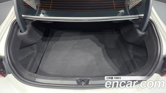Mercedes-Benz A-Class 2020 — photo 29