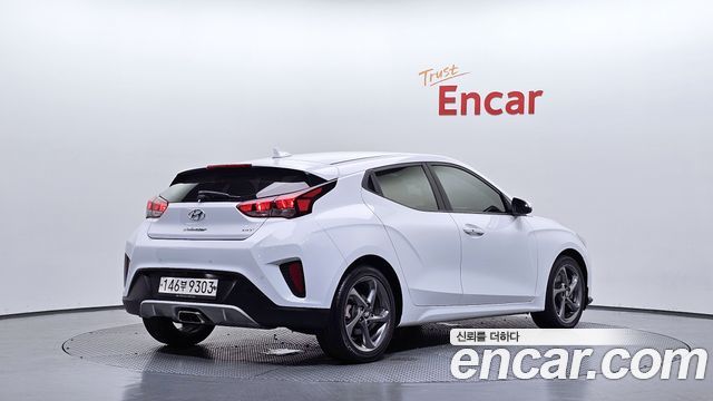 Hyundai Veloster 2020 — photo 2