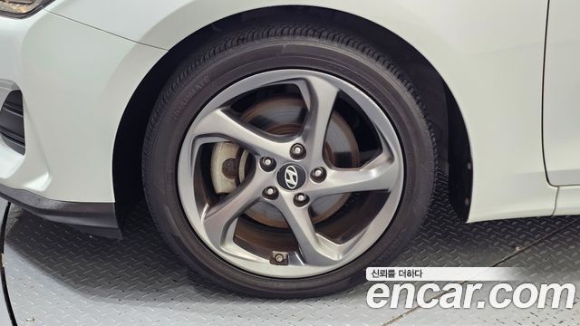 Hyundai Veloster 2020 — photo 5
