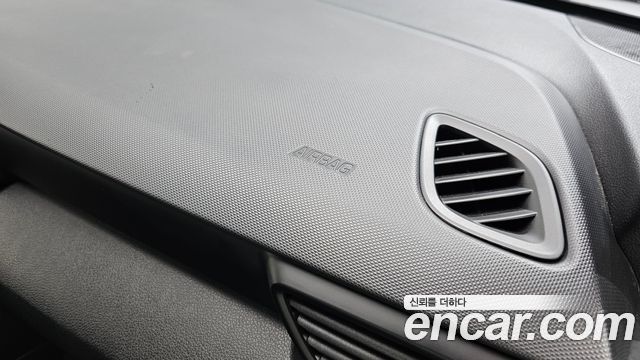 Hyundai Veloster 2020 — photo 31