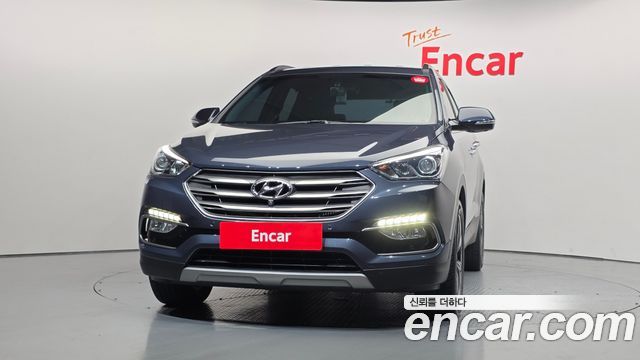 Hyundai Santafe 2016 — photo 3