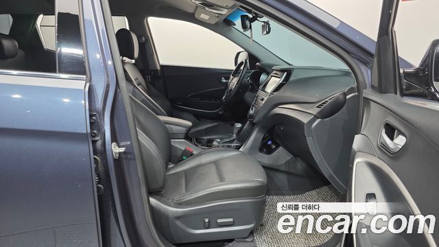 Hyundai Santafe 2016 — photo 10