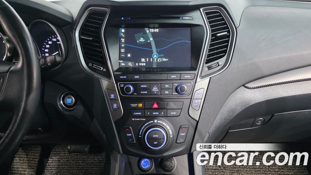 Hyundai Santafe 2016 — photo 15