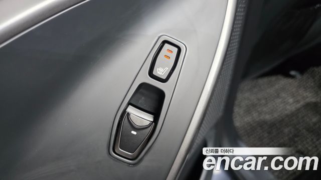 Hyundai Santafe 2016 — photo 18