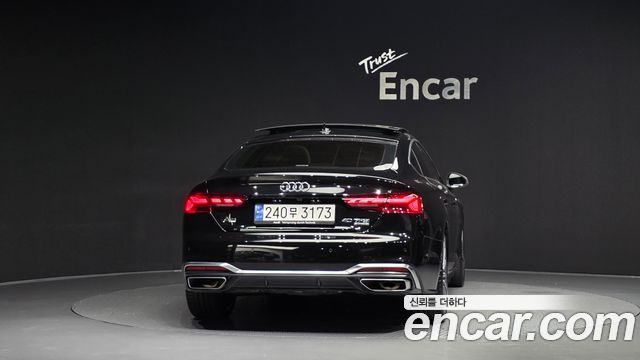 Audi A5 2023 — photo 4