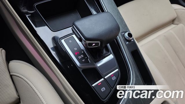 Audi A5 2023 — photo 12