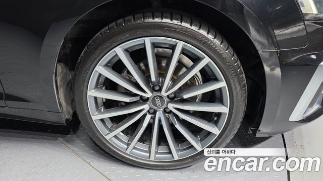 Audi A5 2023 — photo 7