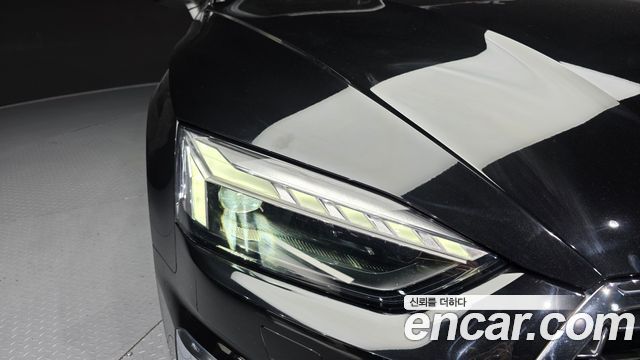 Audi A5 2023 — photo 8