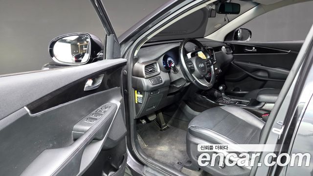Kia Sorento 2016 — photo 13