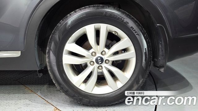 Kia Sorento 2016 — photo 7