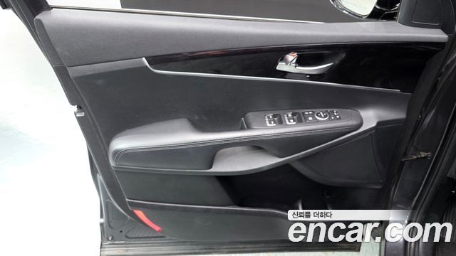 Kia Sorento 2016 — photo 14
