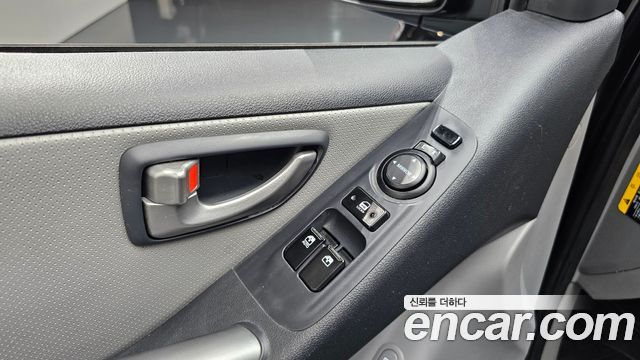 Hyundai Starex 2021 — photo 24