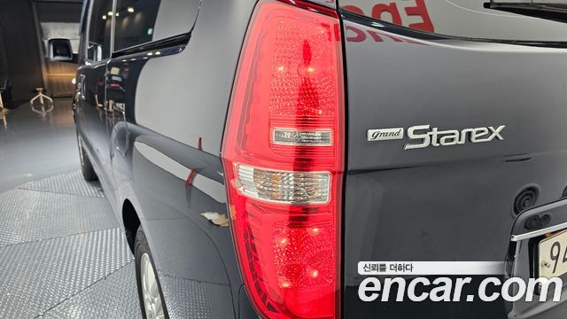 Hyundai Starex 2021 — photo 9