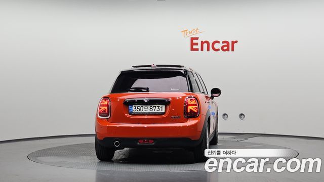 Mini Cooper 2021 — photo 4