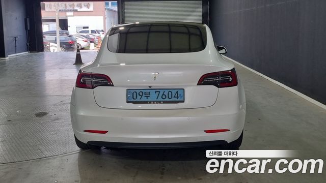 Tesla Model 3 2021 — photo 4
