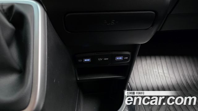Hyundai Staria 2024 — photo 24