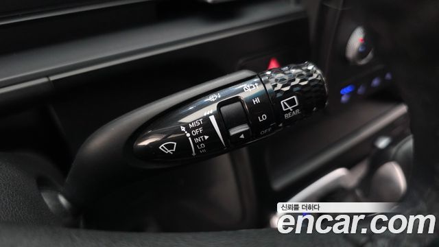 Hyundai Staria 2024 — photo 25