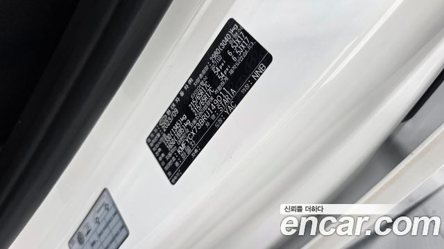 Hyundai Staria 2024 — photo 30