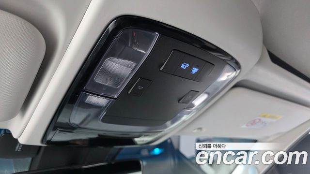 Hyundai Staria 2024 — photo 31