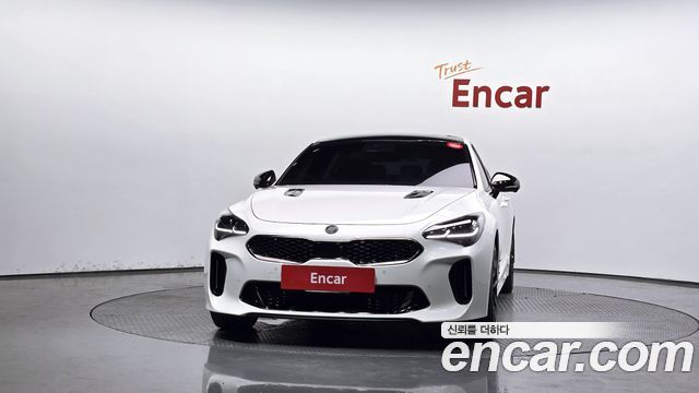 Kia Stinger 2021 — photo 3