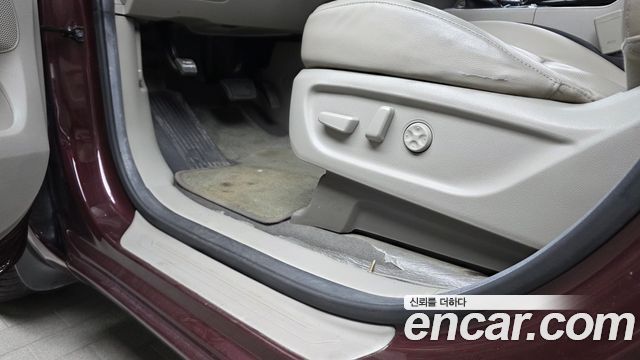 Kia Canival 2018 — photo 27
