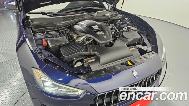 Maserati Ghibli 2018 — photo 6