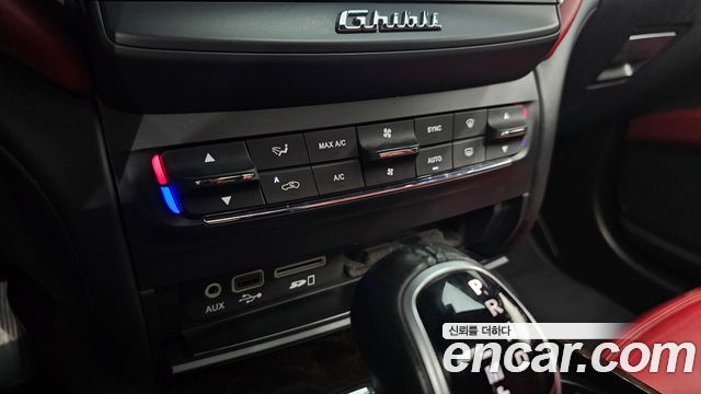 Maserati Ghibli 2018 — photo 32