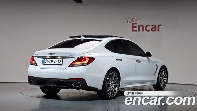 Genesis G70 2018 — photo 2