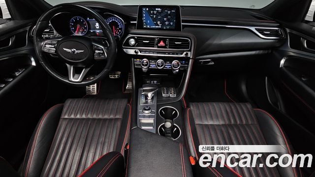 Genesis G70 2018 — photo 10