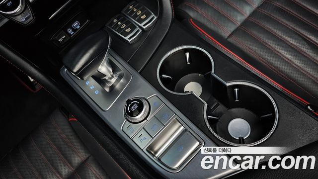 Genesis G70 2018 — photo 12