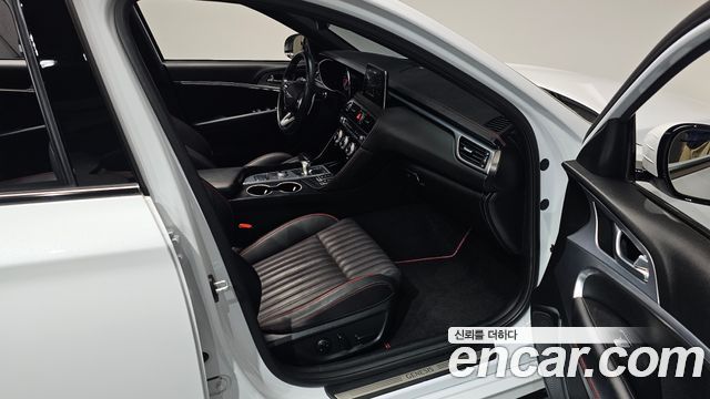 Genesis G70 2018 — photo 17