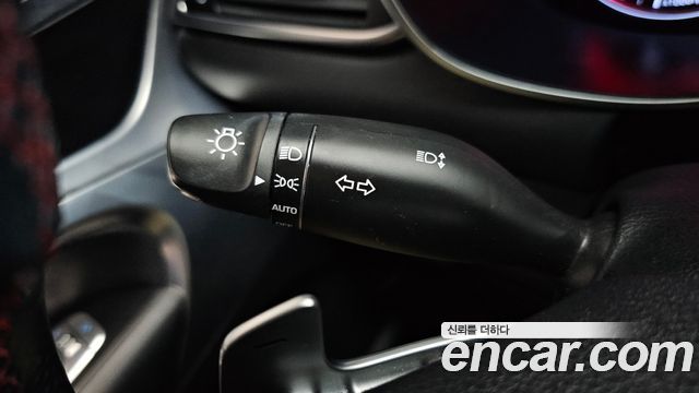 Genesis G70 2018 — photo 31