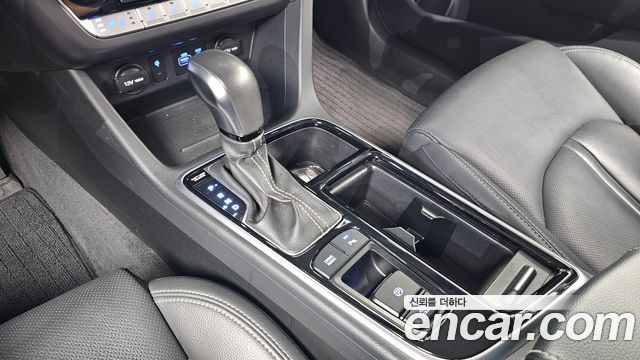Hyundai Sonata 2018 — photo 9
