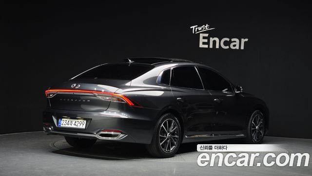 Hyundai Grandeur 2022 — photo 2