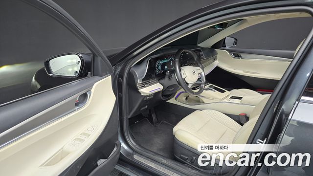 Hyundai Grandeur 2022 — photo 13