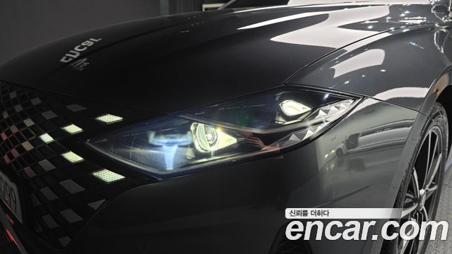 Hyundai Grandeur 2022 — photo 8