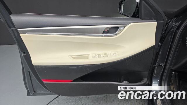 Hyundai Grandeur 2022 — photo 14