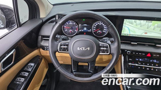 Kia Canival 2023 — photo 13