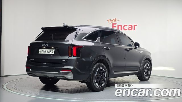 Kia Sorento 2024 — photo 2