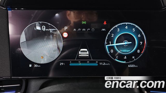 Hyundai AVANTE 2025 — photo 11