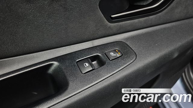 Hyundai AVANTE 2025 — photo 24